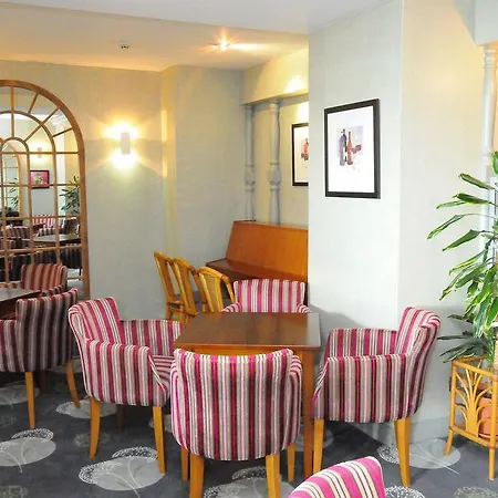 Hotel Dolphin 2*